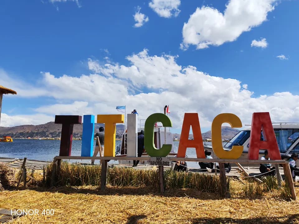 TOUR FULL DAY ISLA UROS