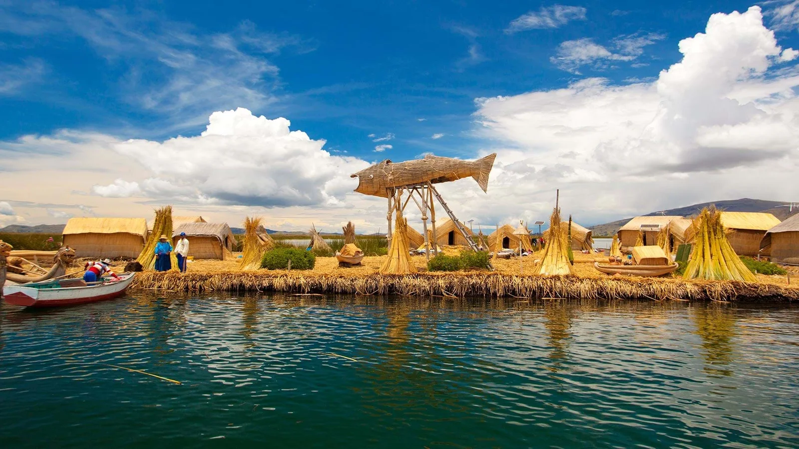 TOUR ISLA UROS PERNOCTE